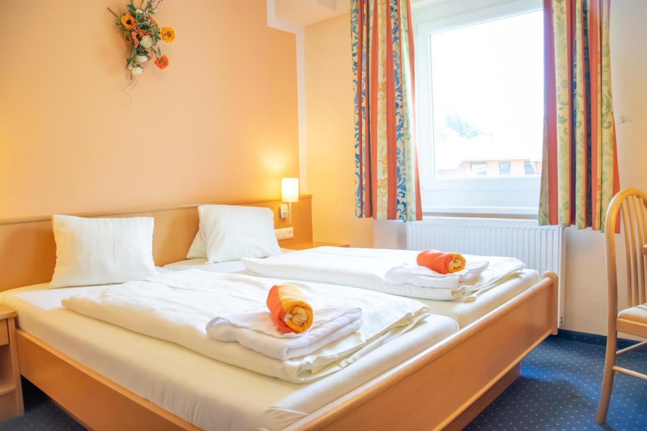 Strandhotel Burgstaller 펠뎀시 외부 사진